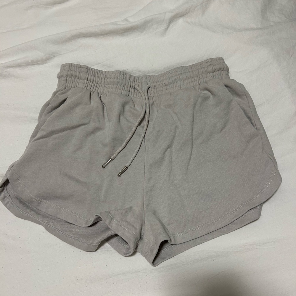 H&M Gray Women's Shorts